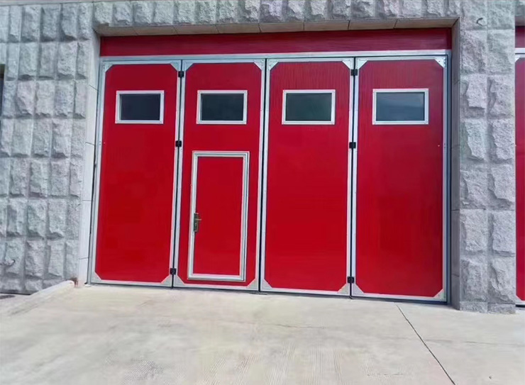 ���I�T(�����T)