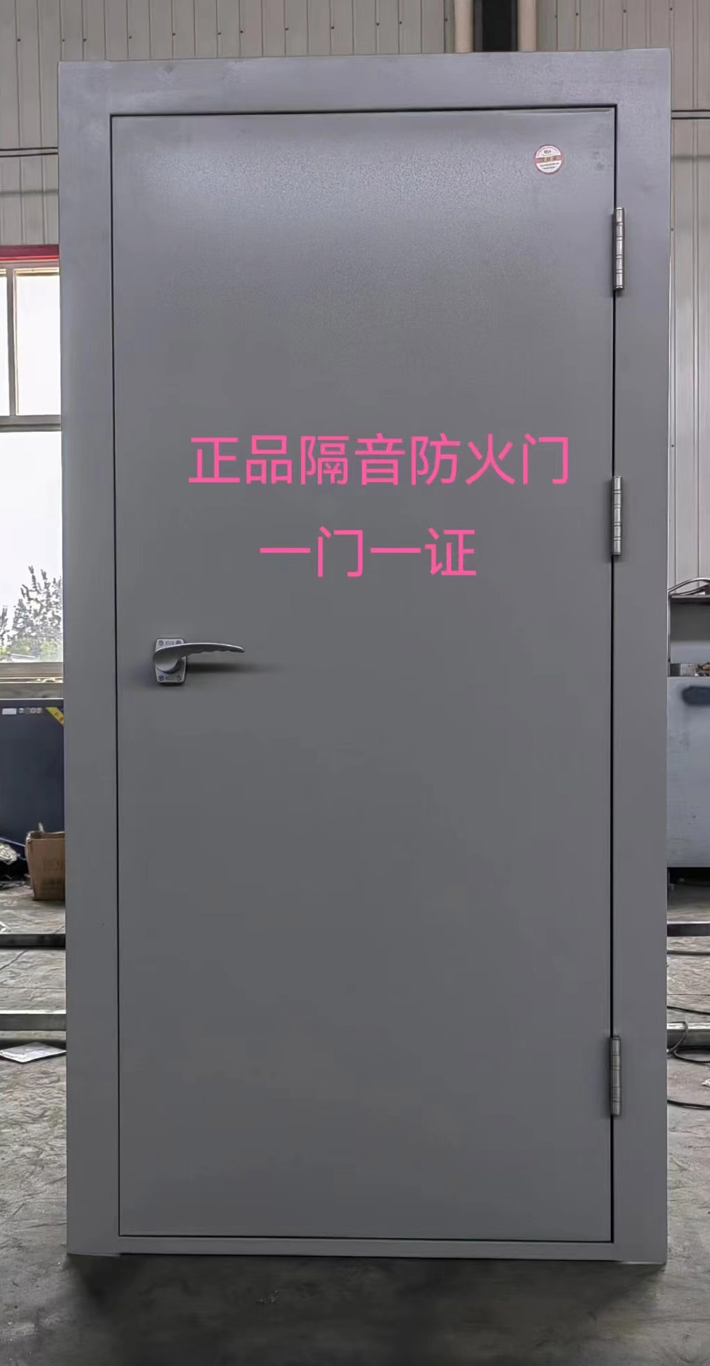 ��������T